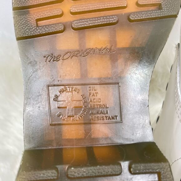 Dr. Marten Air Wair w/ bouncing soles 7.0 L (38 EU) (5 UK) - Picture 9 of 11